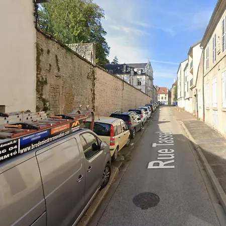 Les Remparts